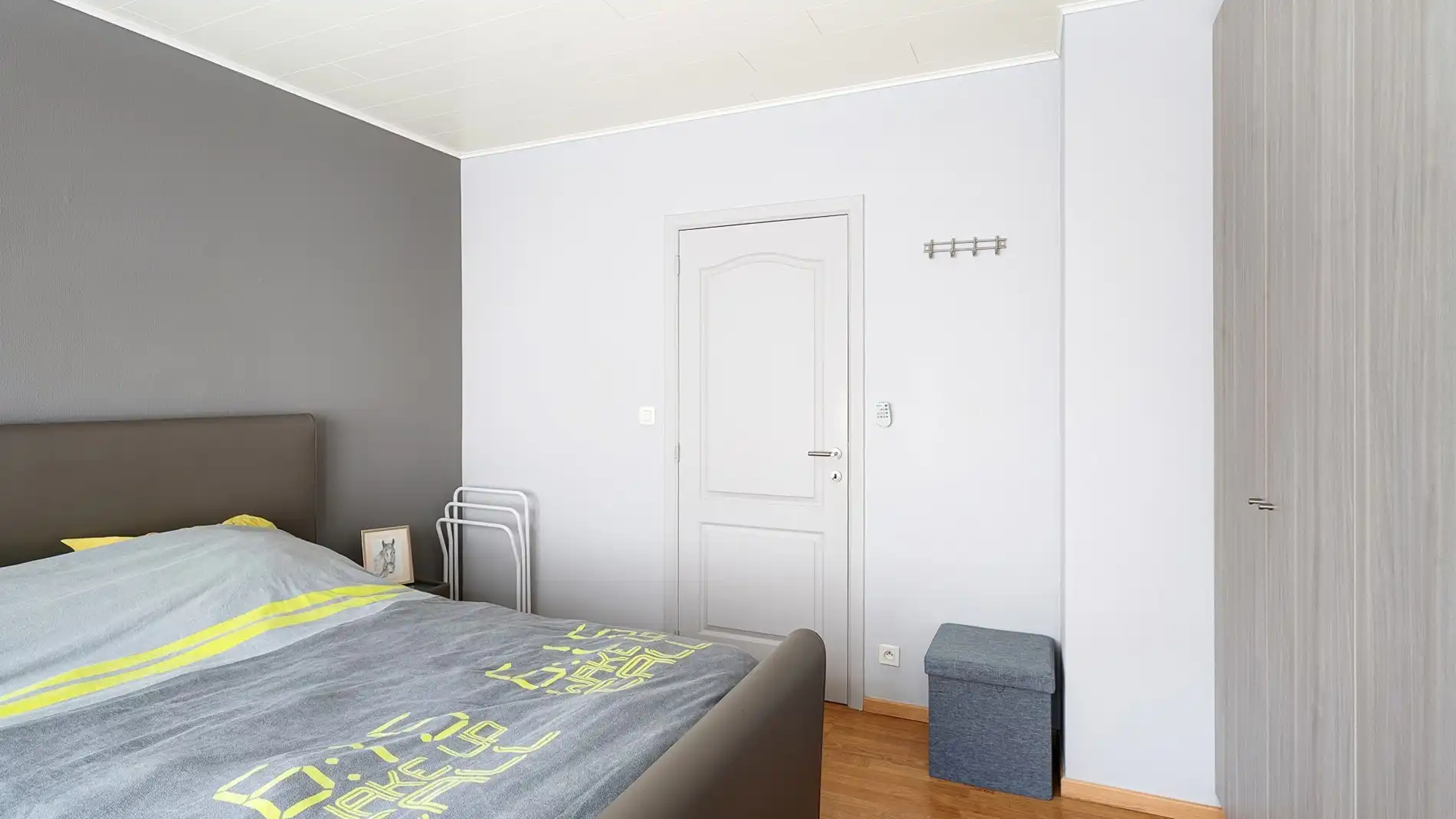 Instapklare woning met zonnige tuin in het centrum van Heist foto 16