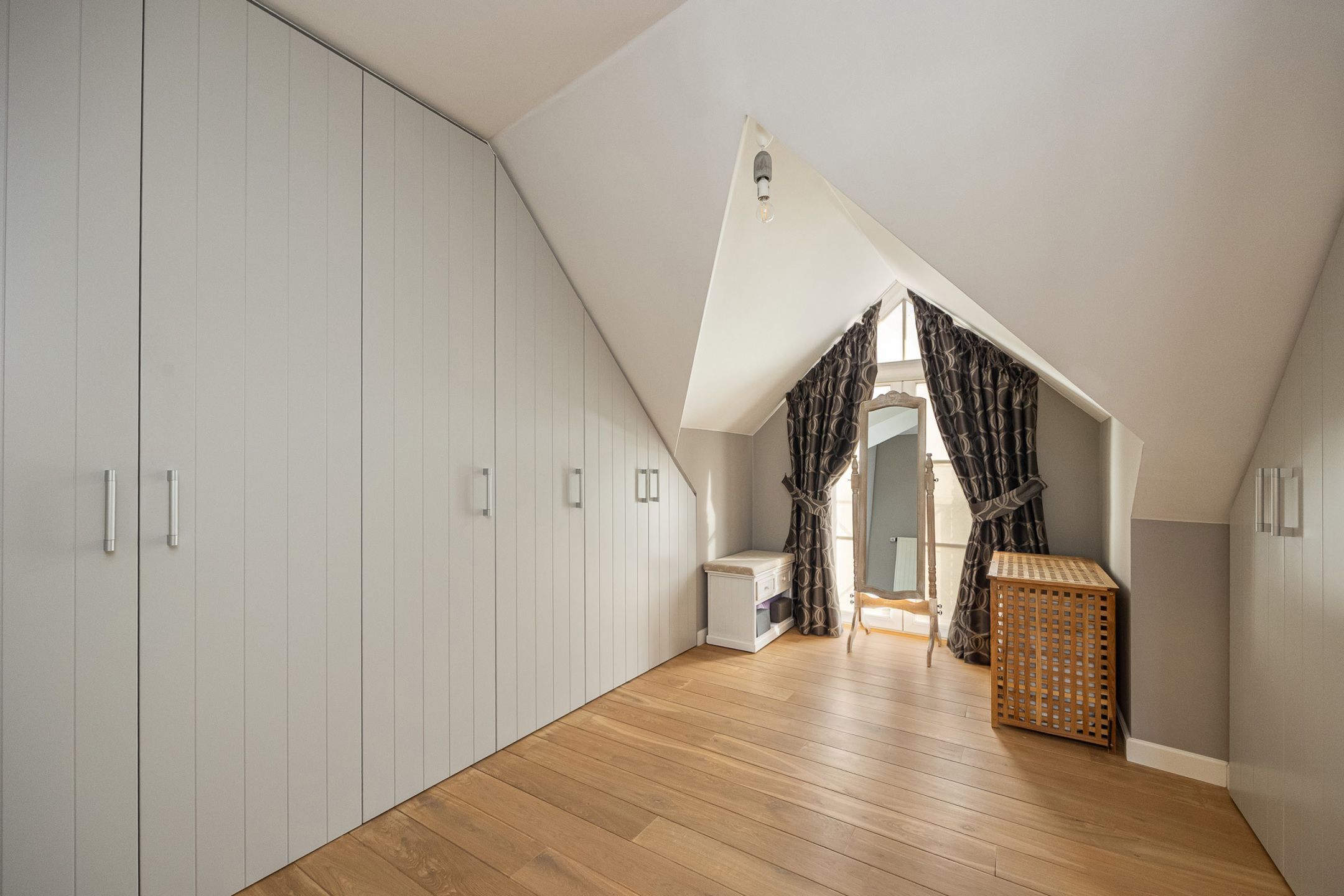 Volledig instapklaar duplex appartement met terras & garage foto 21