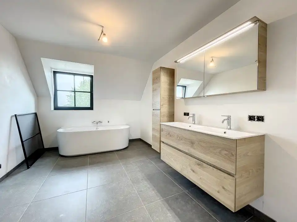 Half-open nieuwbouwwoning met terras, carport en 3 slaapkamers in Staden foto 7