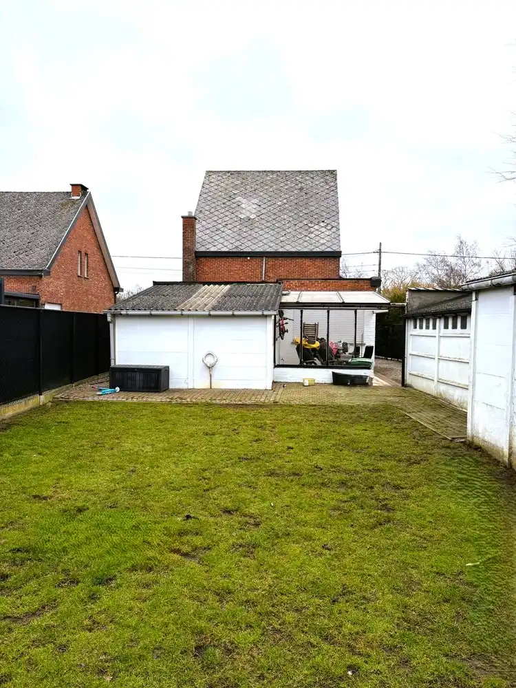 Gezinswoning, 3 slaapkamers, nieuwe keuken en badkamer op perceel van 510m² foto 12