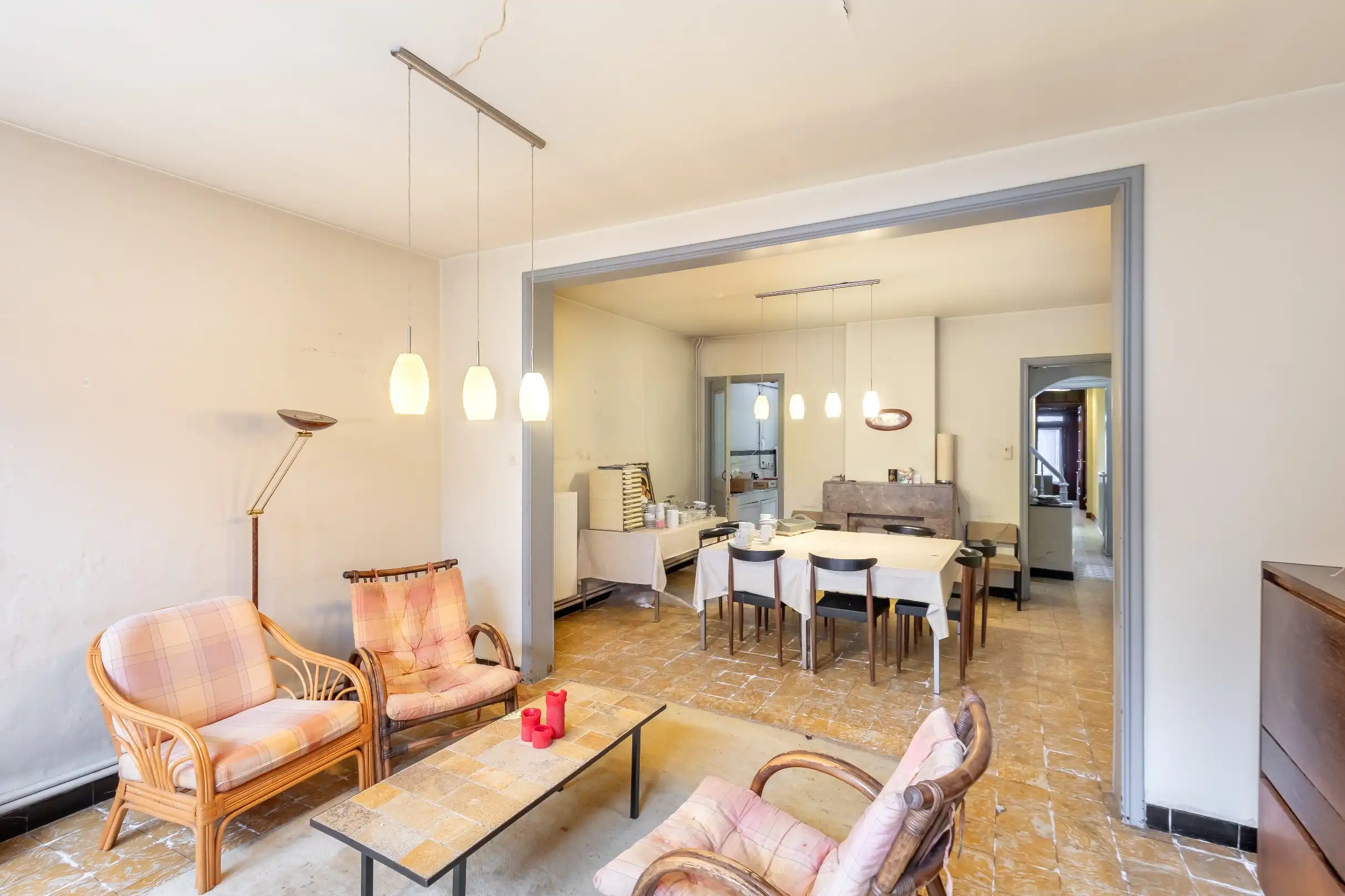 Volledig te renoveren woning op centrumlocatie! foto 3