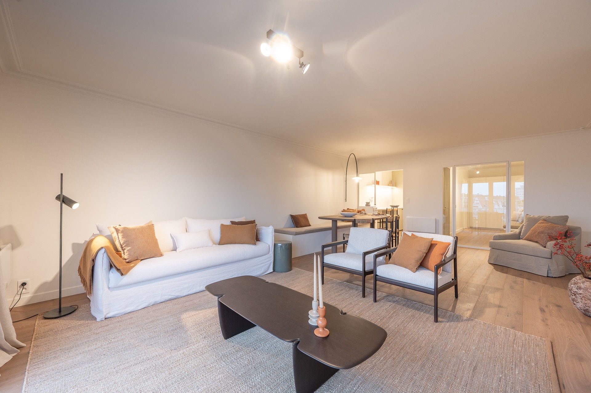 Riant appartement met zeezicht en uitzicht op het Stübbenpark in Duinbergen foto 4