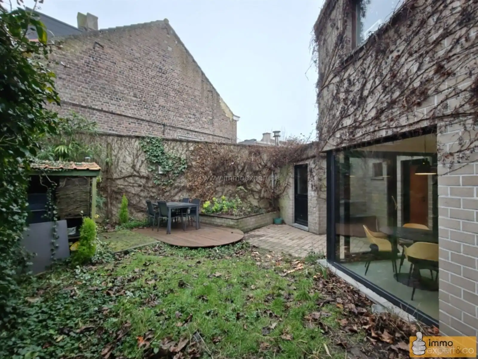 UNIEKE woning type halfopen pal in hartje TERNAT foto 13