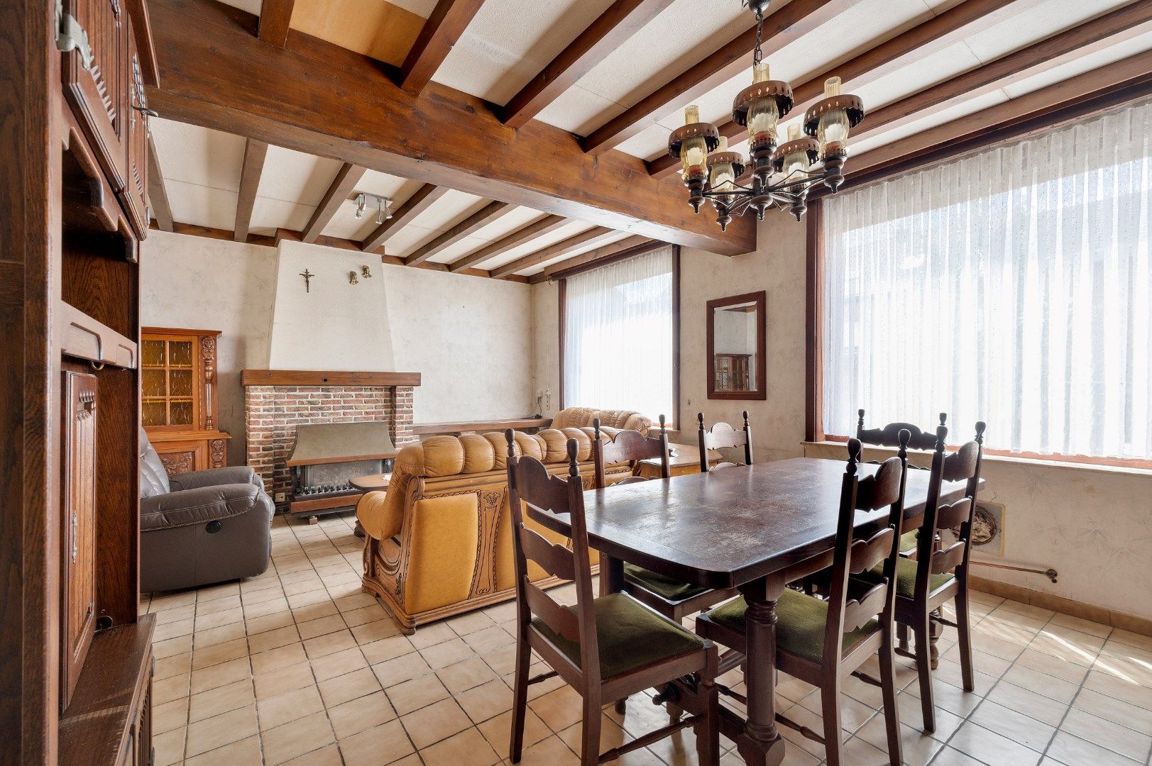 TE RENOVEREN WONING MET 2 SLPKS, GARAGE EN TAL VAN MOGELIJKHEDEN  foto 8