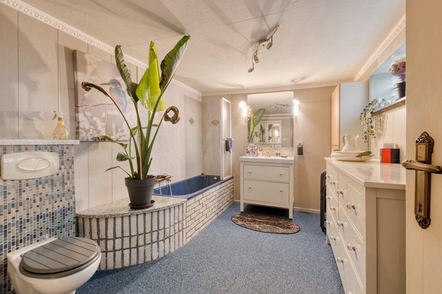 Karakteristieke, te renoveren woning met gezellige tuin en veel potentieel op een top-locatie te Lanaken foto 8