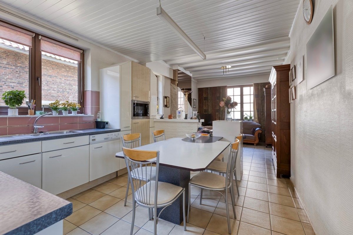 Uitzonderlijke woning met prachtig vergezicht op perceel van 72 are foto 11
