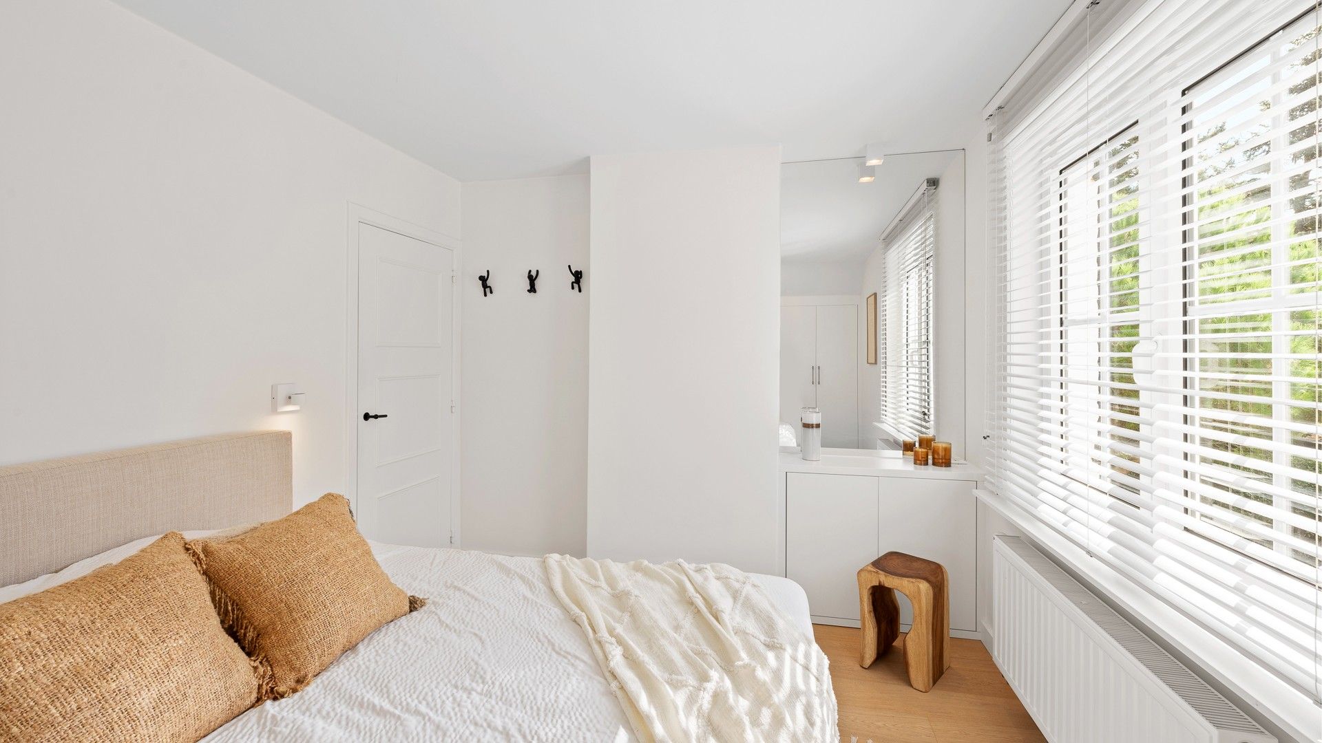 Charmante koppelvilla ideaal gelegen in een rustig paadje in het Zoute. foto 16