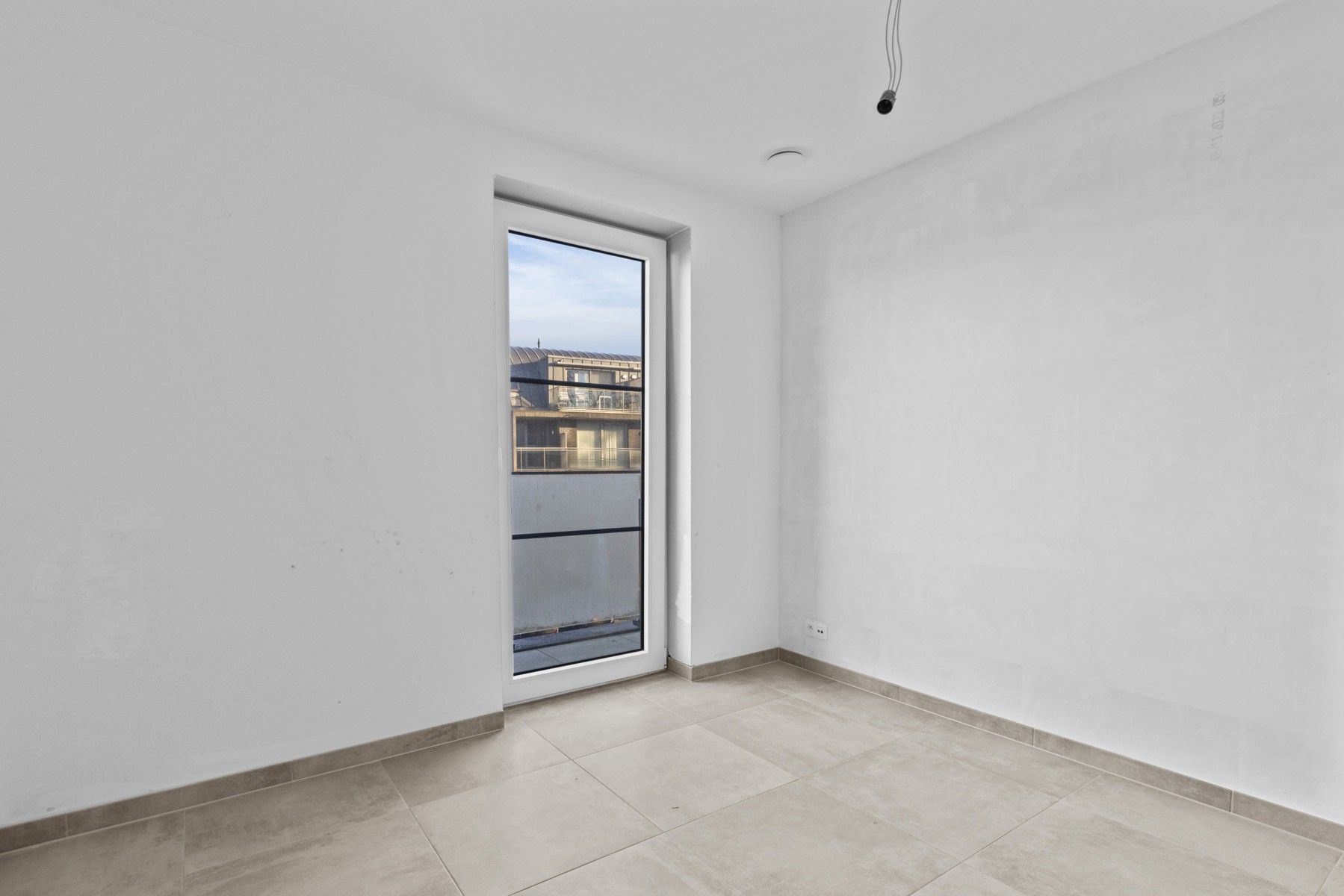 Nieuwbouwappartement in Knesselaere met een zonnig terras! foto 15