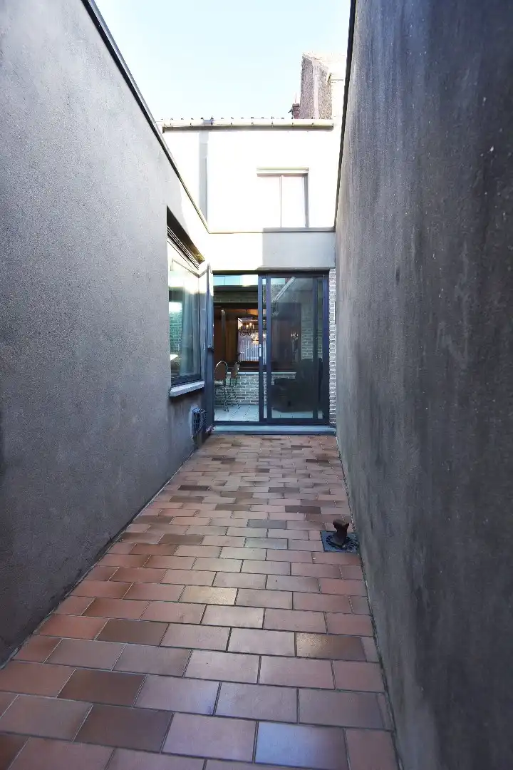 Rijwoning met 3 slpks te centrum Eeklo foto 7