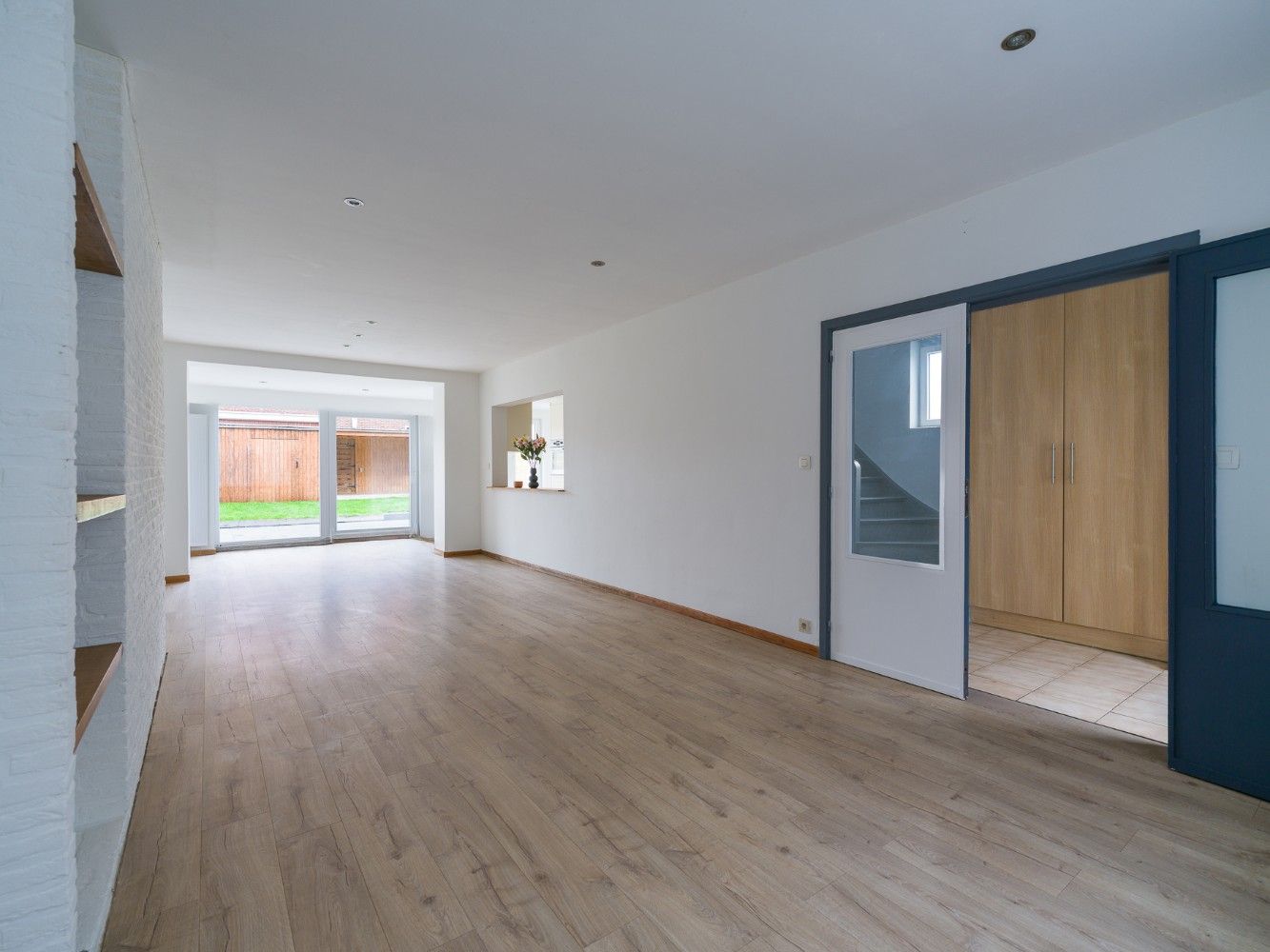 Ruime, instapklare woning met 4 slpk., inpandige garage en tuin foto 6