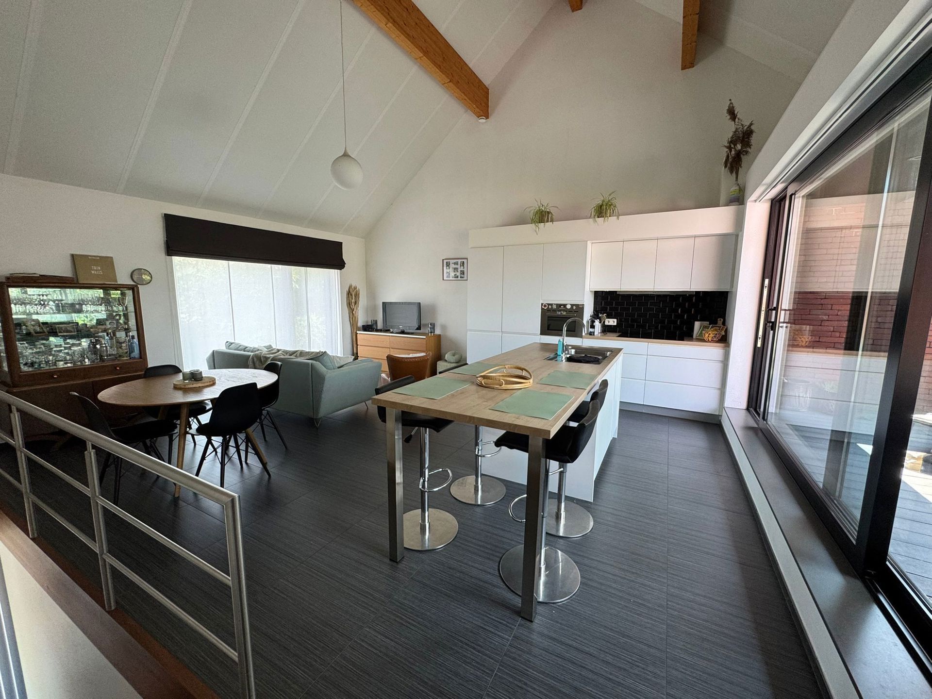 Energiezuinige woning in Weert foto 2