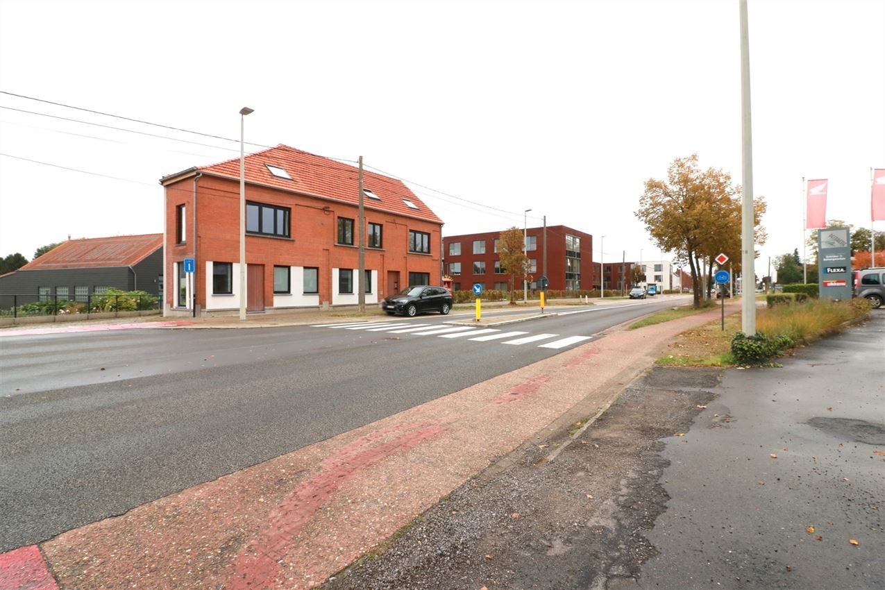 gerenoveerde duplex, 3 slpk., terras, nabij centrum en E 314  foto 36