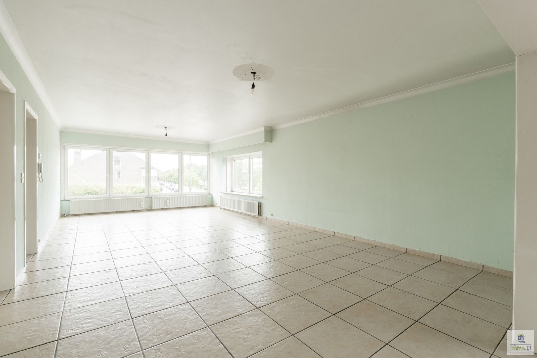 Ruim appartement (150m²) met 3 slaapkamers foto 3