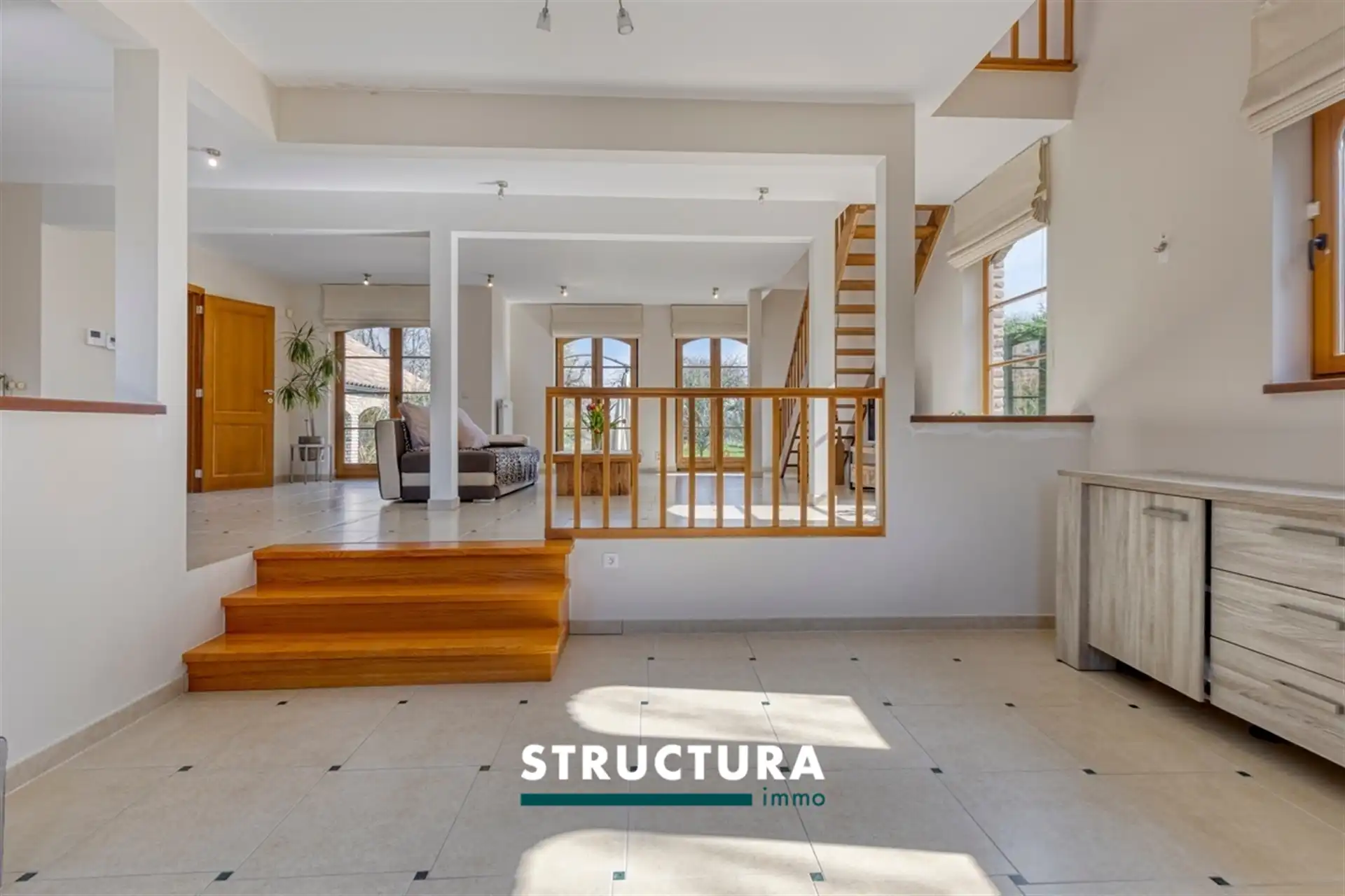 Instapklare villa met 4 slaapkamers, grote tuin en absolute privacy foto 11