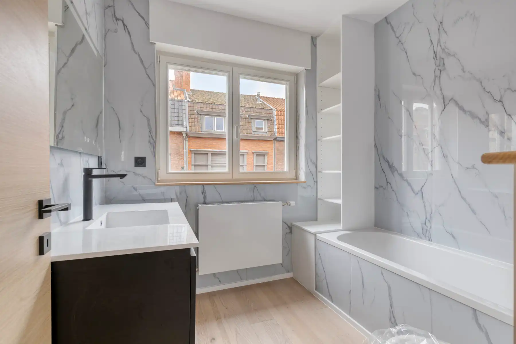 Gerenoveerde (2025) stadswoning met tuin foto 19