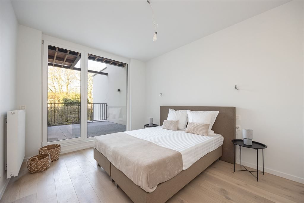 Kwaliteitsvol gerenoveerd appartement met zonnig terras foto 9