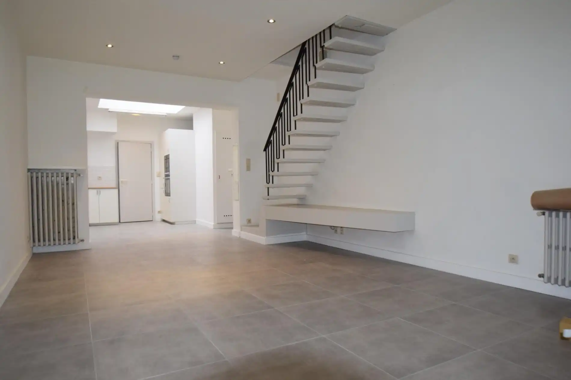 Ruime woning nabij Sint-Amandsplein, 3 slaapkamers  foto 3