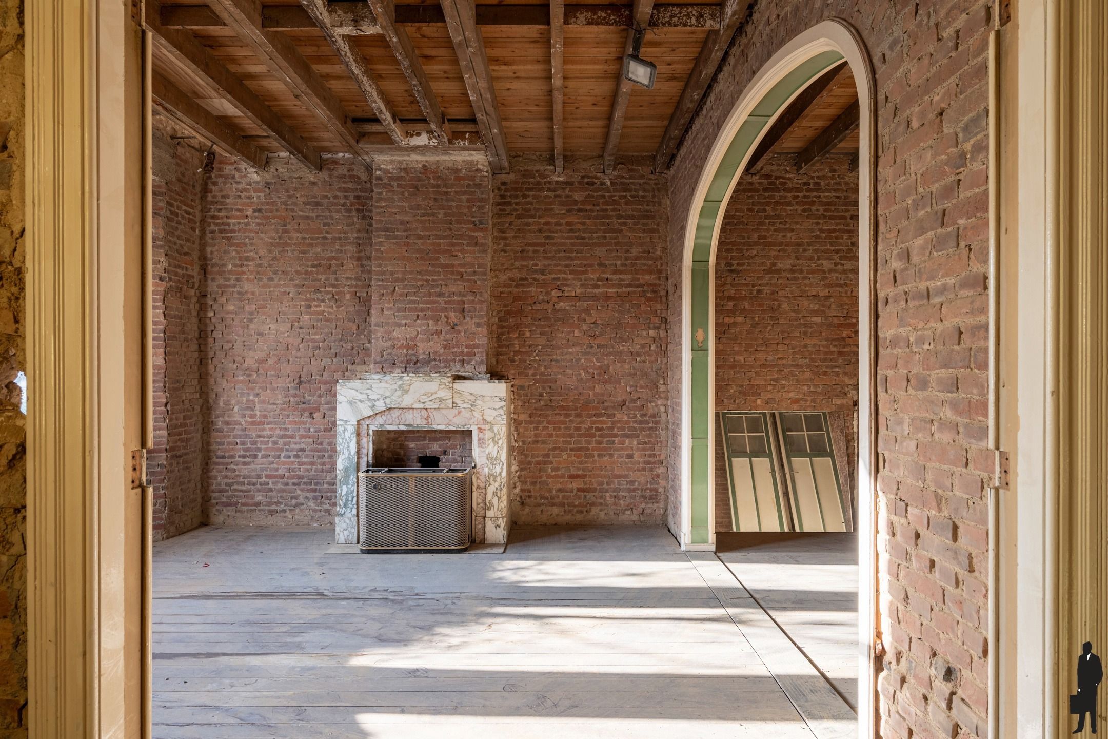 Exclusieve renovatiekans op gegeerde locatie in Hove foto 6