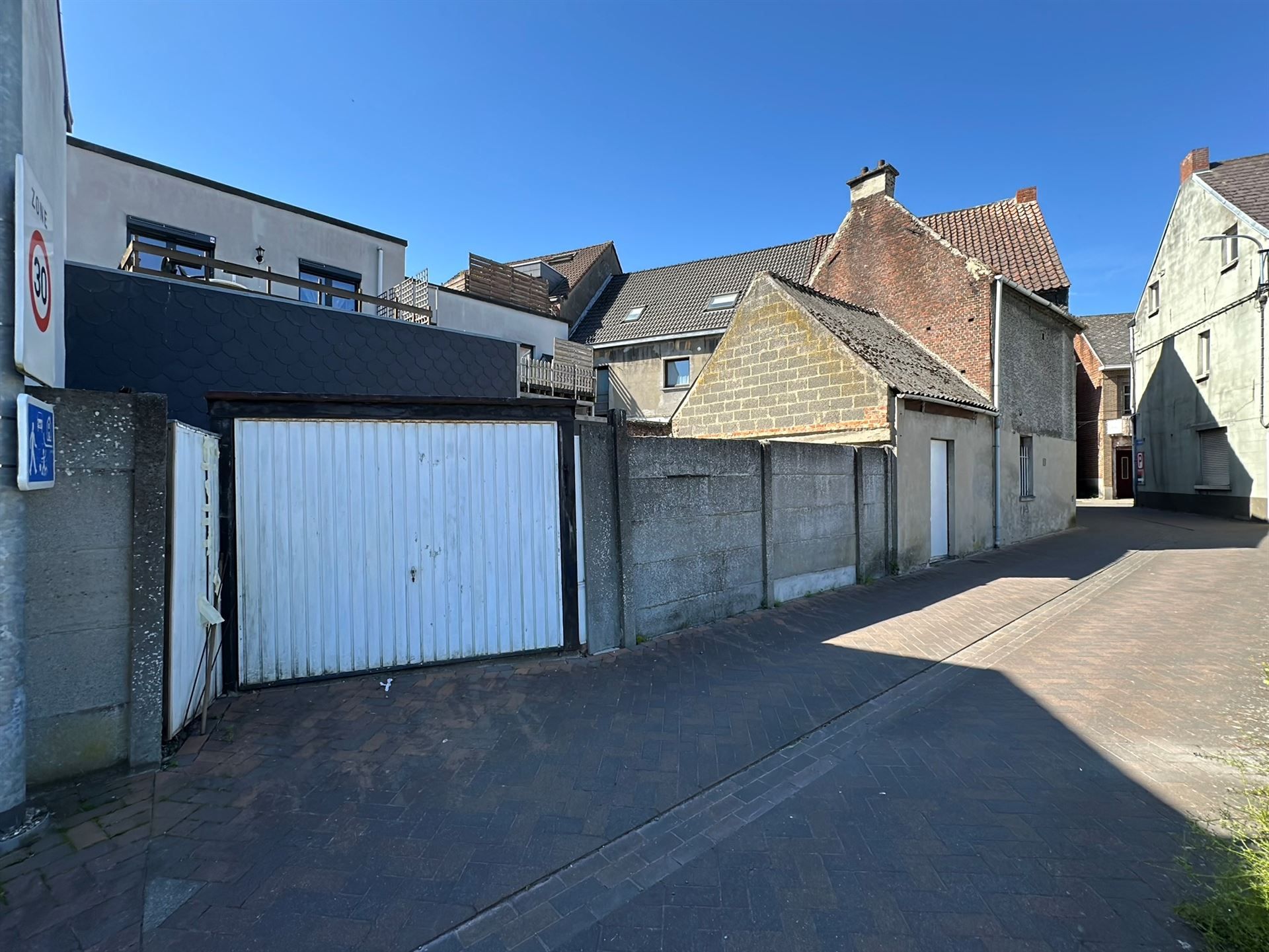 Te Renoveren Woning te Koop in Lebbeke foto 19