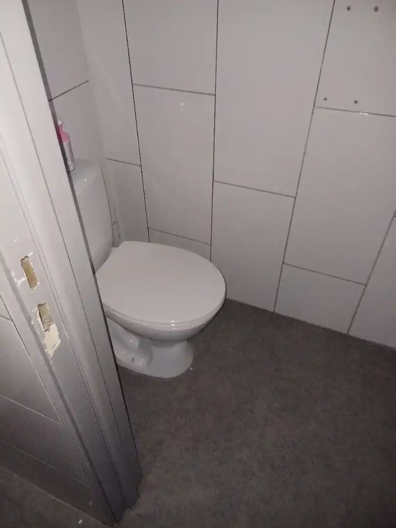 Horeca/handelspand in Neerpelt centrum van 147 m2 foto 9