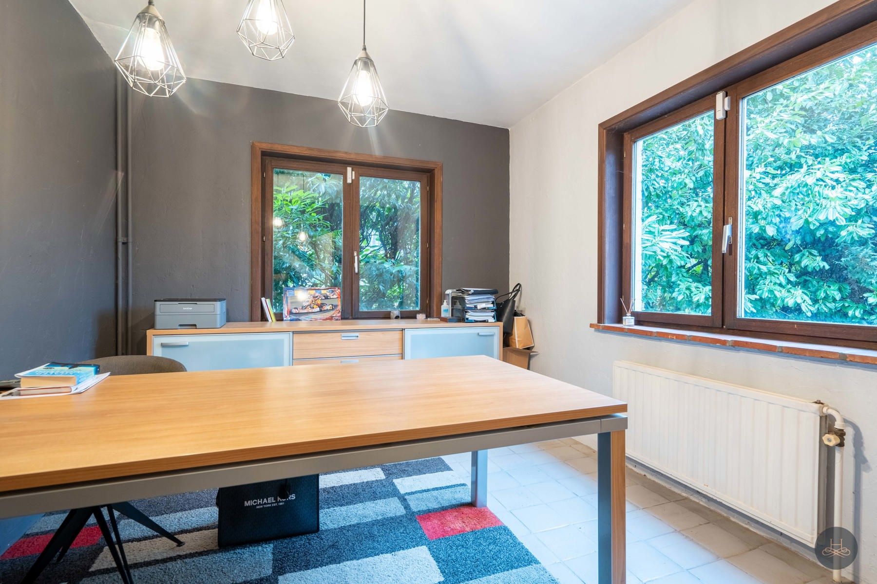 Unieke gerenoveerde villa in het groen met prachtig zwembad foto 27