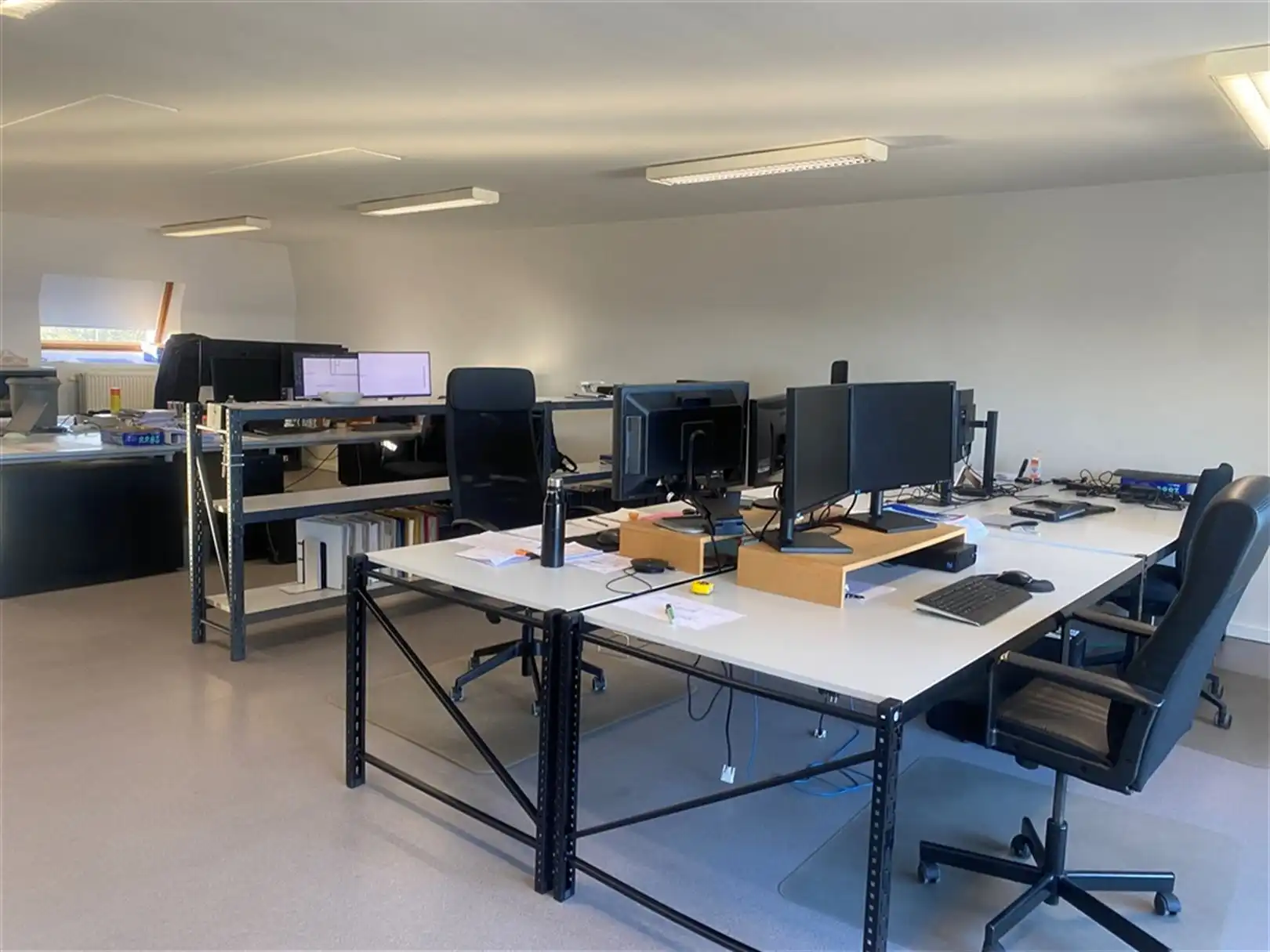 Comfortabele kantoren op zichtlocatie aan het klaverblad in Sint-Denijs-Westrem foto 3