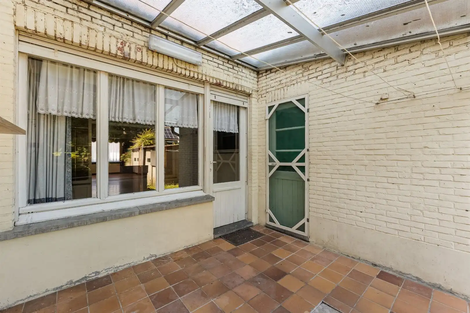 Renovatiewoning met ruime tuin te Lier! foto 11