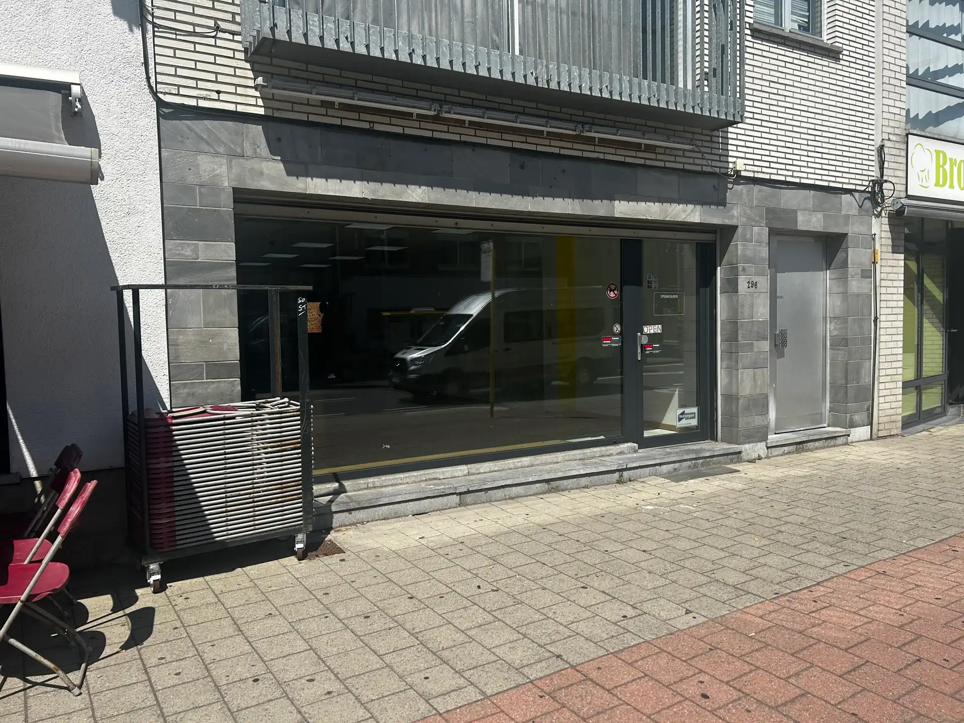 Commerciële ruimte te huur foto 3