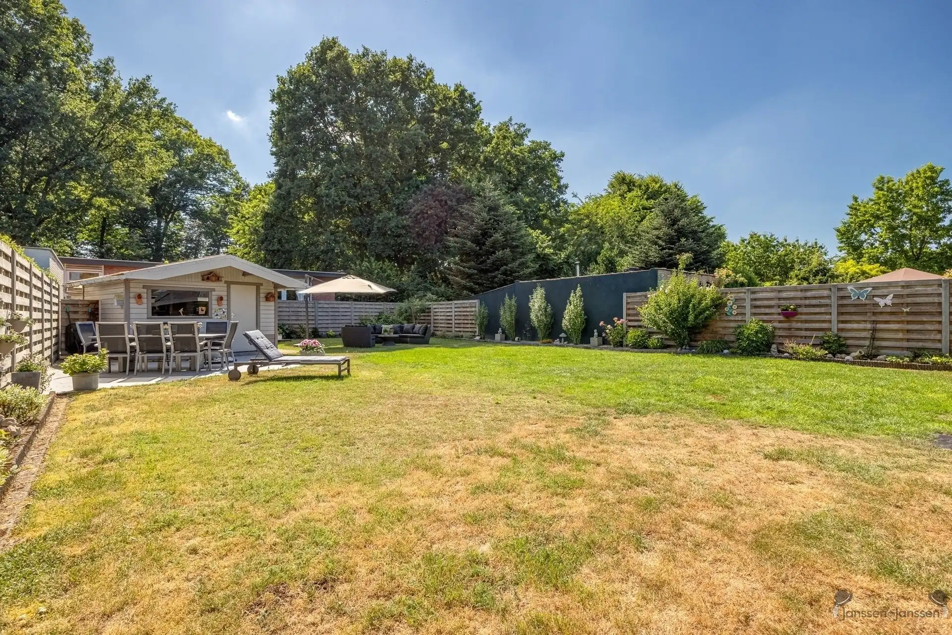 Ruime woning met 3 (mog. 4) slaapkamers, tuin en garage in Brasschaat foto 17