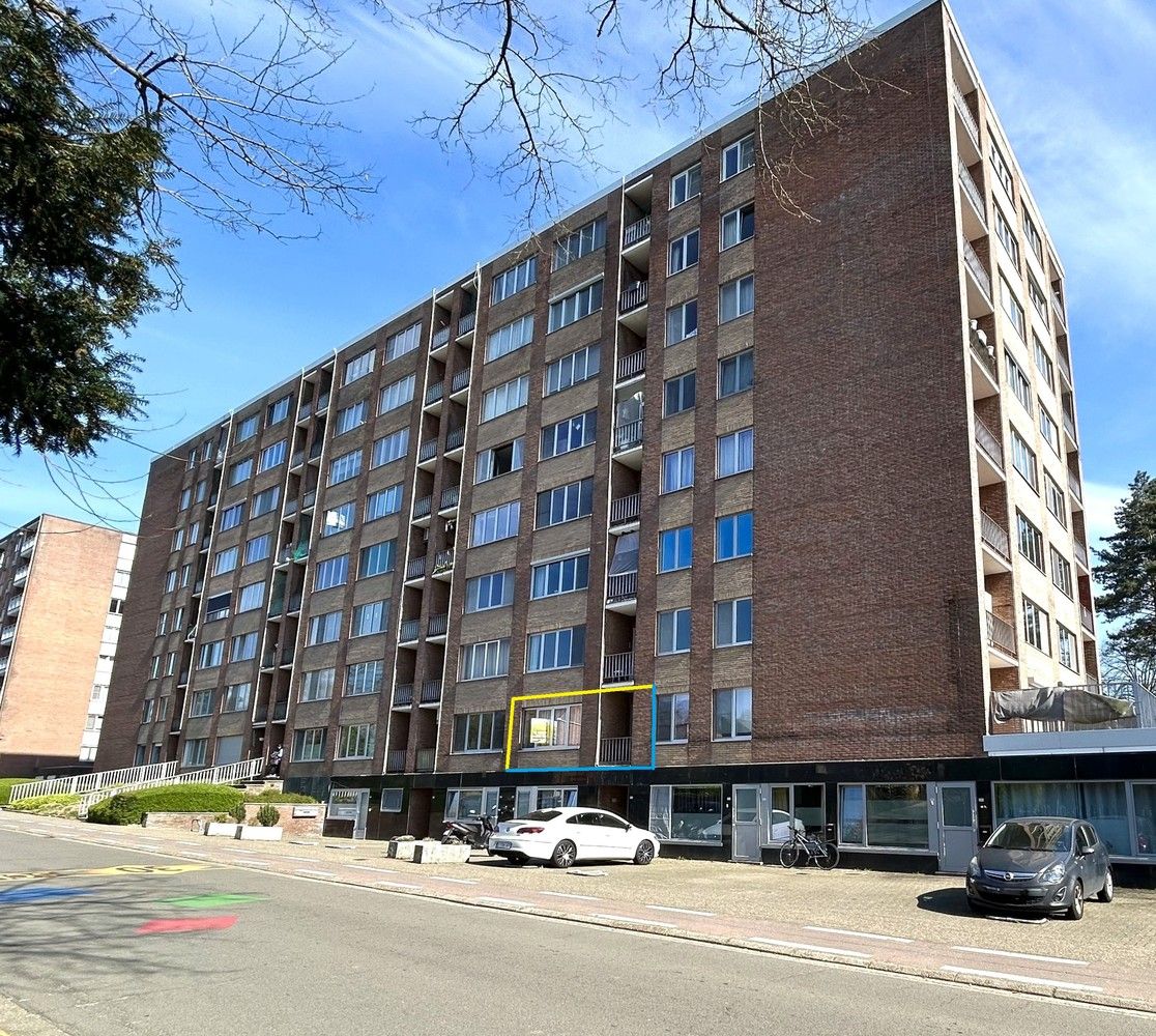 Volledig gerenoveerd appartement met 2 slaapkamers te Heverlee foto {{pictureIndex}}