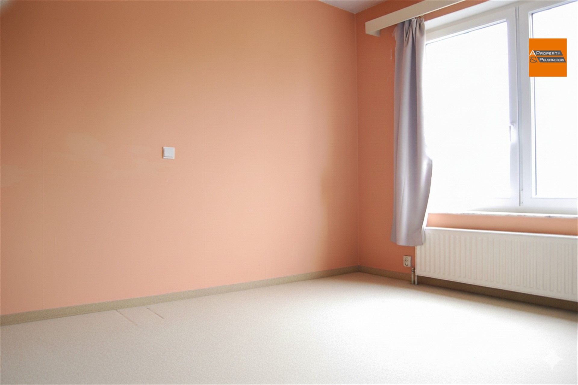 Gelijkvloers appartement met twee slaapkamers en garagebox. foto 8