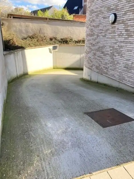 Ondergrondse autostaanplaats te huur in recent gebouw nabij Naamsepoort (Heverlee) foto 2