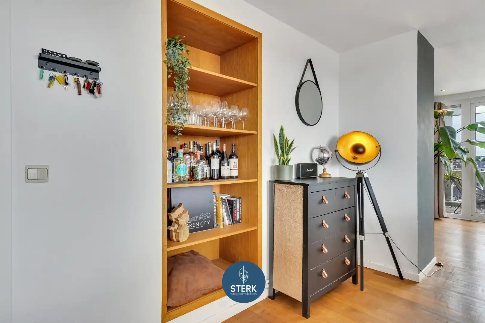 PENTHOUSE MET PANORAMISCH UITZICHT EN RUIM TERRAS IN CENTRUM LANAKEN !  foto 9