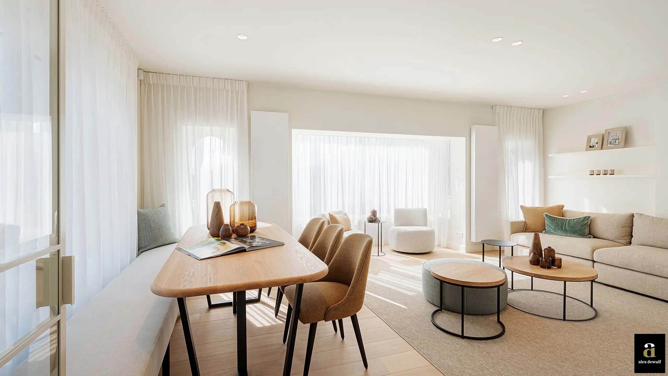 Uitstekend gelegen, volledig gerenoveerde koppelvilla te Duinbergen, op wandelafstand van het strand en de duinen. foto 5