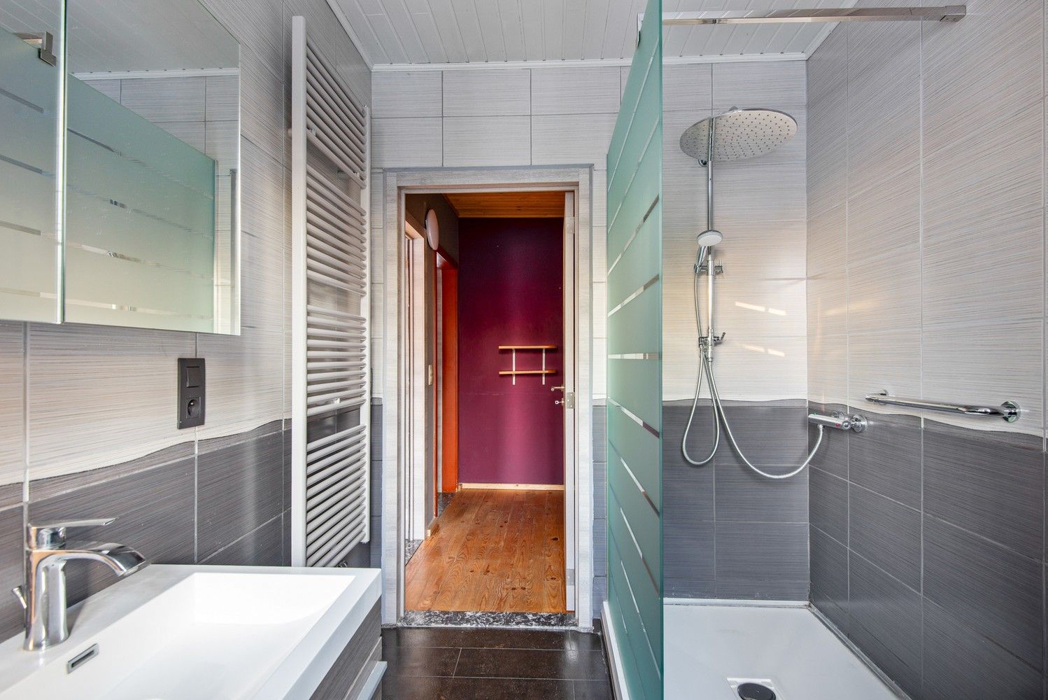 Huis met 3 à 4 slaapkamers, tuin en garage te Schoten! foto 18