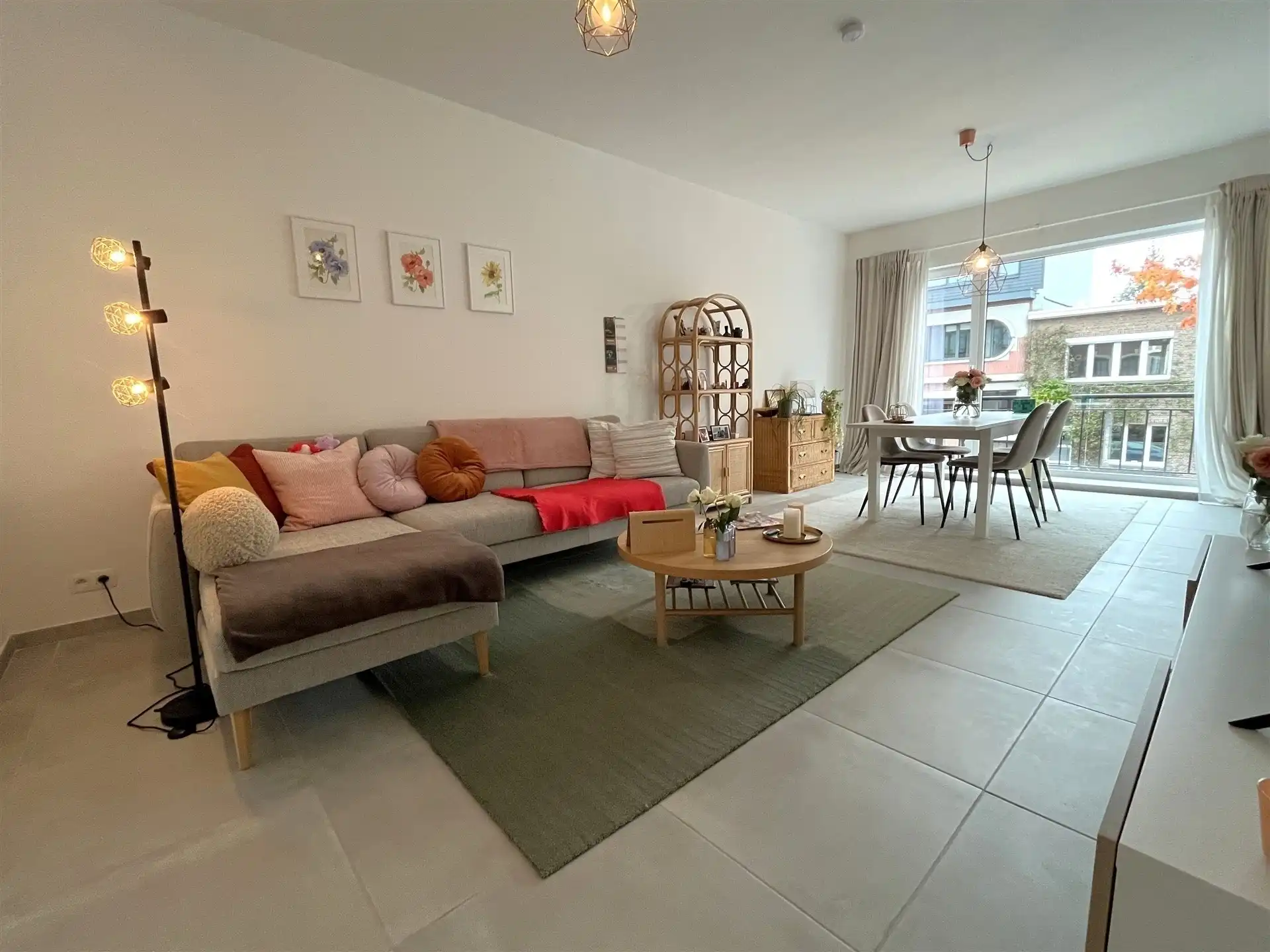Appartement met 2 slaapkamers en terrasje! foto 4