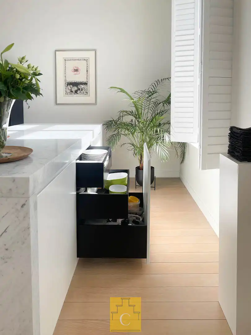 high-end afgewerkt appartement (112 m2) in 18e eeuws stadspaleis ‘Hof de Gros’, toplocatie bij Sint-Jakobskerk, met optionele aankoop parkeerplaats foto 12