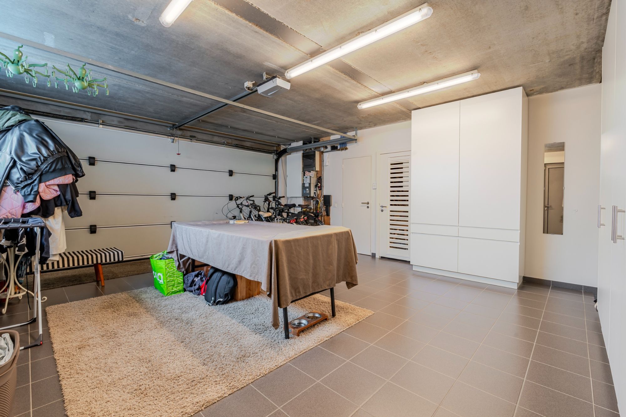 BEZOEKMOMENT ZATERDAG 30/08 VAN 11U TOT 13U | Eigentijdse high end villa met tuin, ruim terras & dubbele garage foto 19