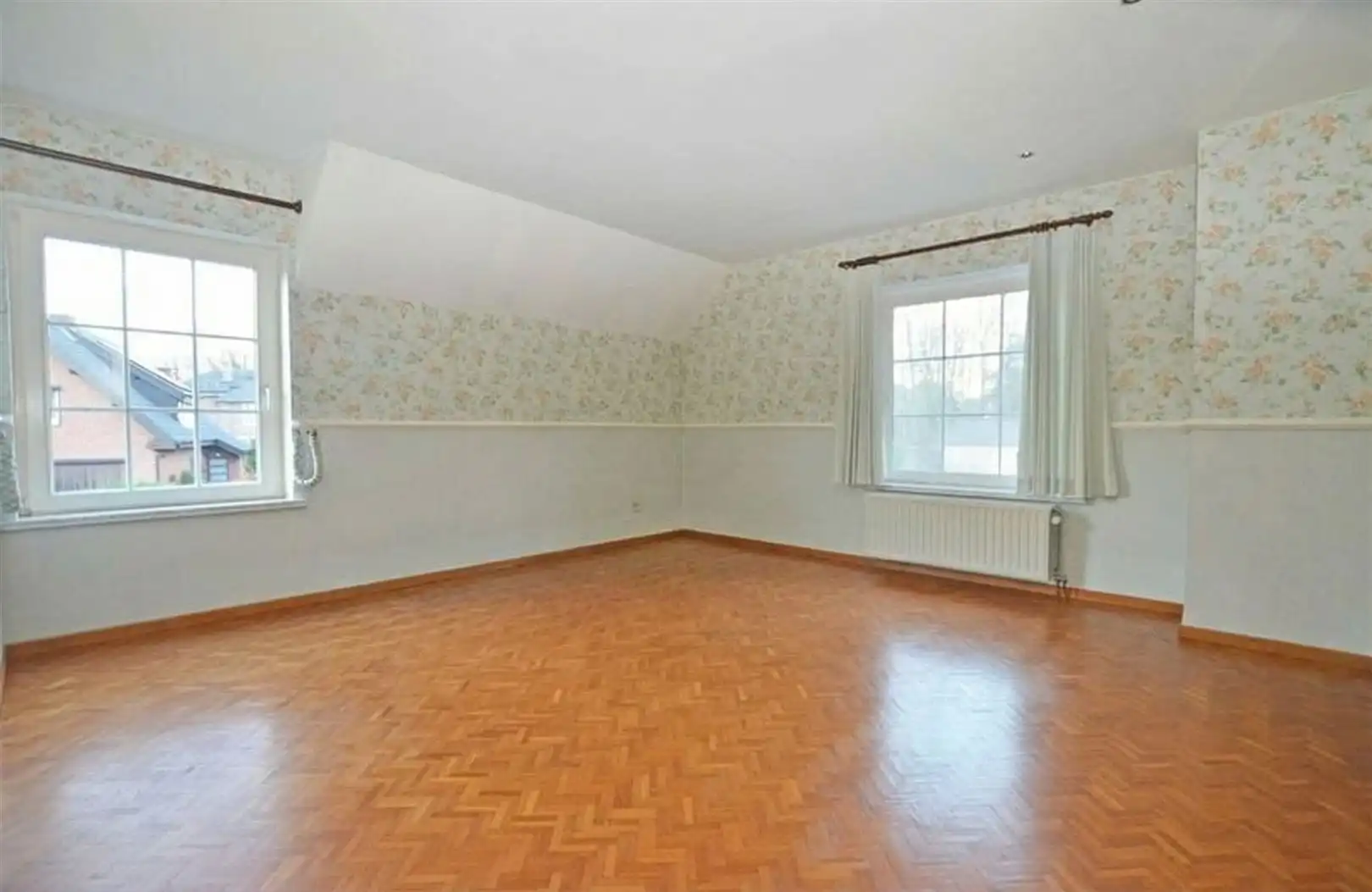 Tijdloze residentiële villa in doodlopende straat foto 13