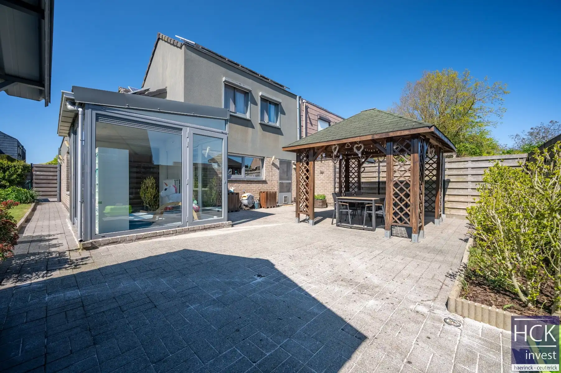 KRUISHOUTEM - Energiezuinige & instapklare woning met 3 SLPK. op toplocatie! foto 14