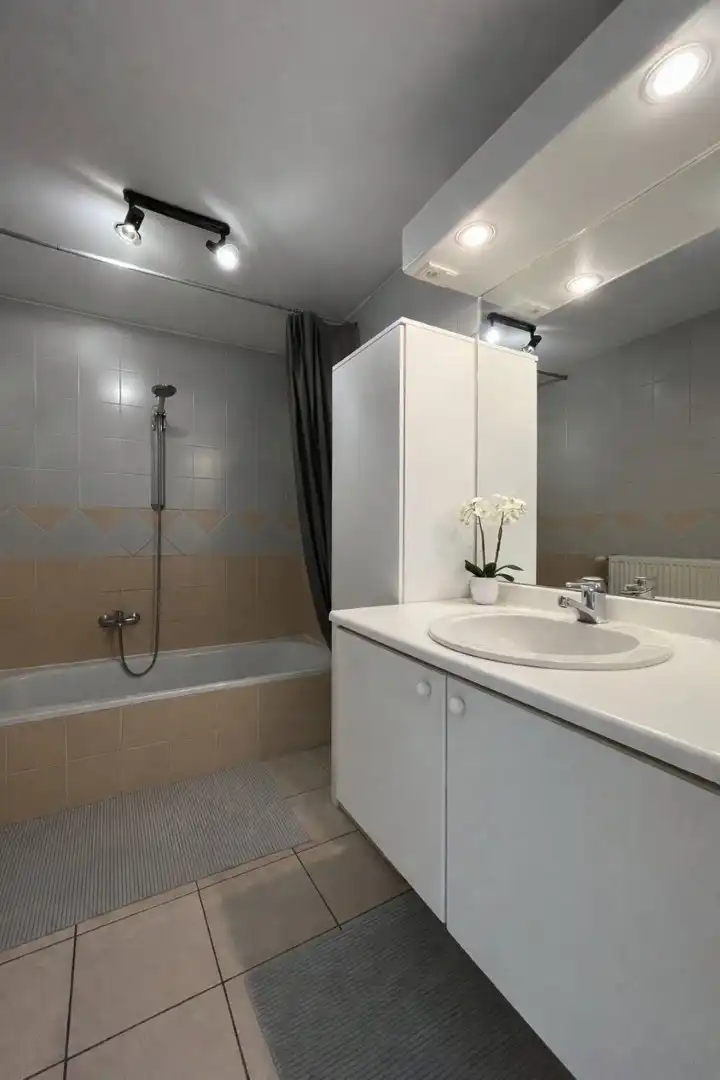 Moorslede - Lichtrijk duplex hoekappartement met terras en garage foto 10