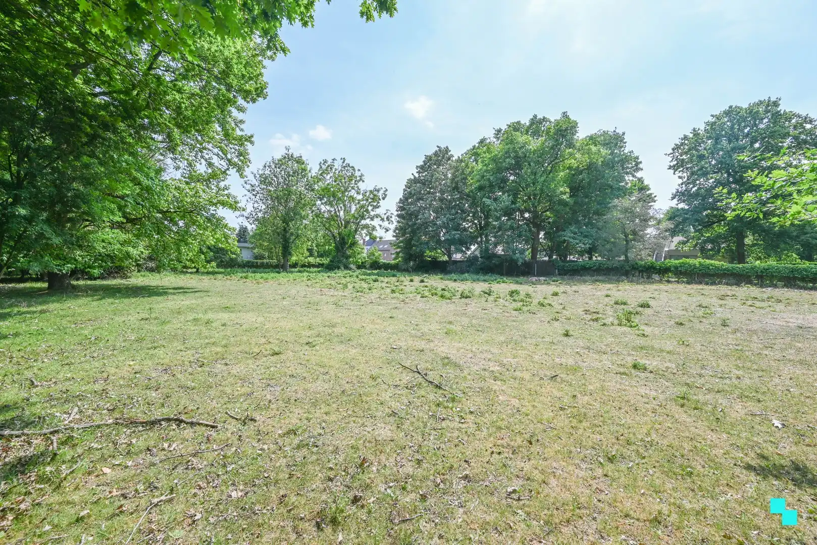 Exclusieve bouwgrond te Wielsbeke foto {{pictureIndex}}