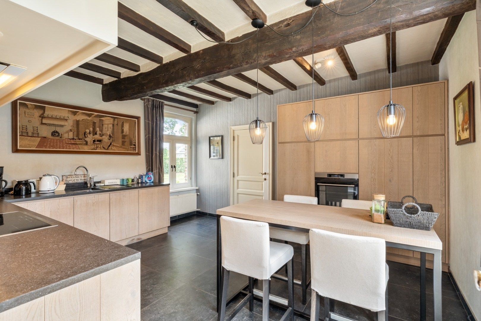 Ruim, karaktervol landhuis met parkachtige tuin op perceel van 16a29ca. foto 19