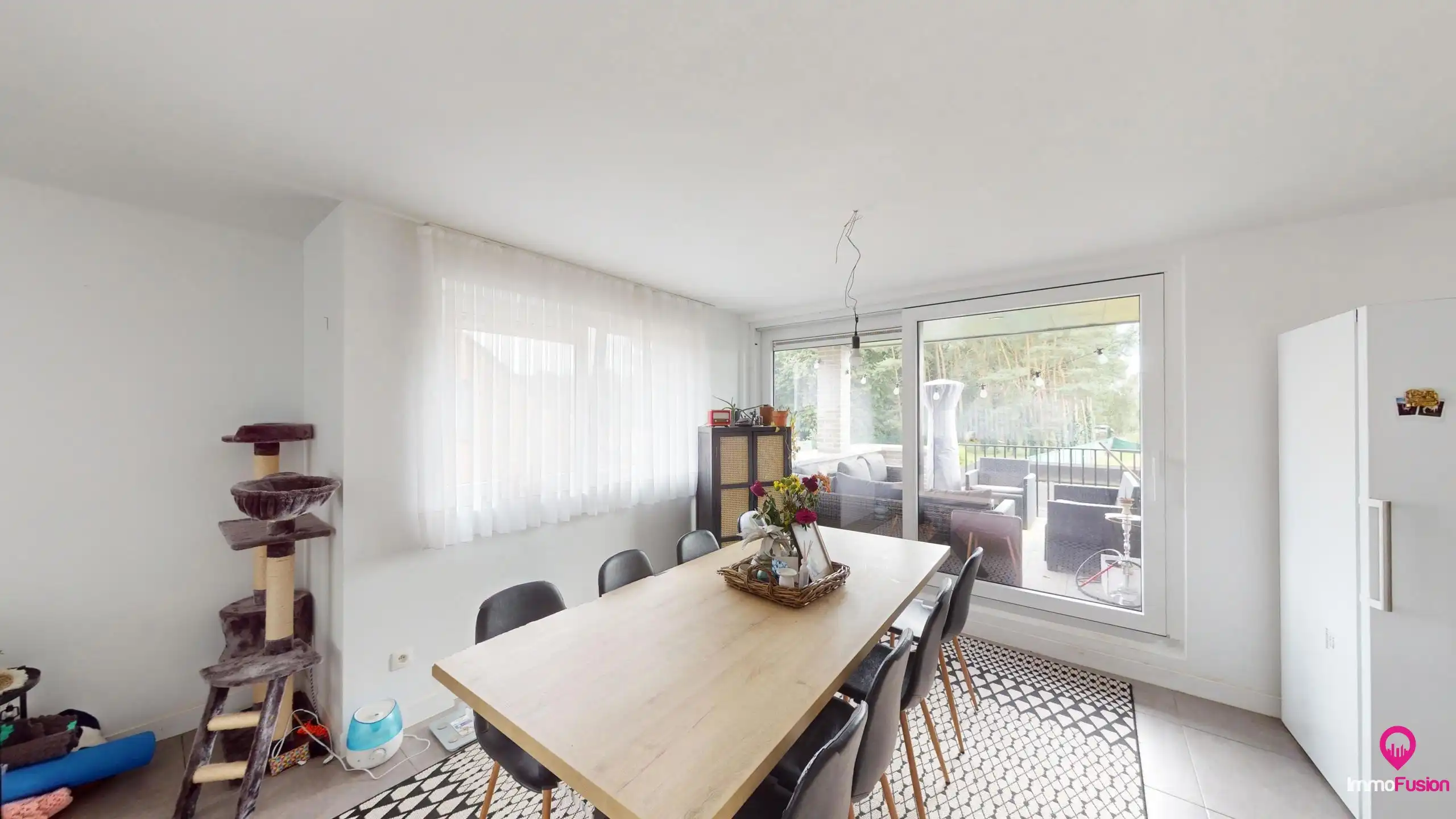 Ruim Duplex Appartement te Heusden! foto 10