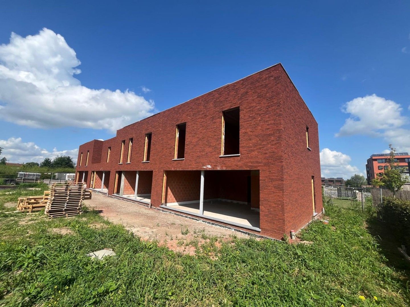 Huis te koop foto {{pictureIndex}}