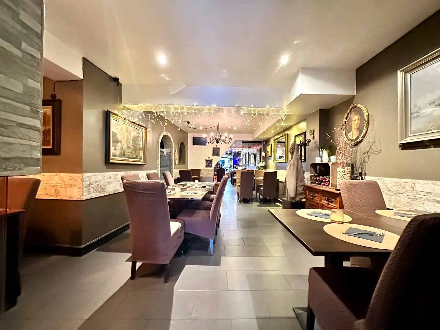 TE KOOP: goed draaiende horecazaak met woonst in centrum Tongeren foto 8