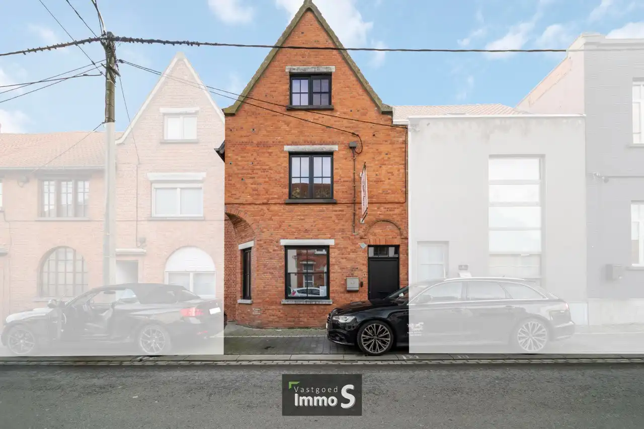 Instapklare & energiezuinige woning te Roeselare (Rumbeke) foto {{pictureIndex}}