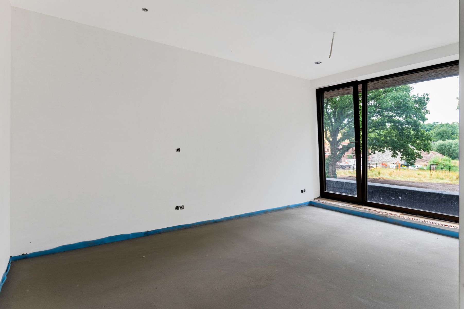 Nieuwbouw koppelvilla op toplocatie op ca. 2115 m² foto 21