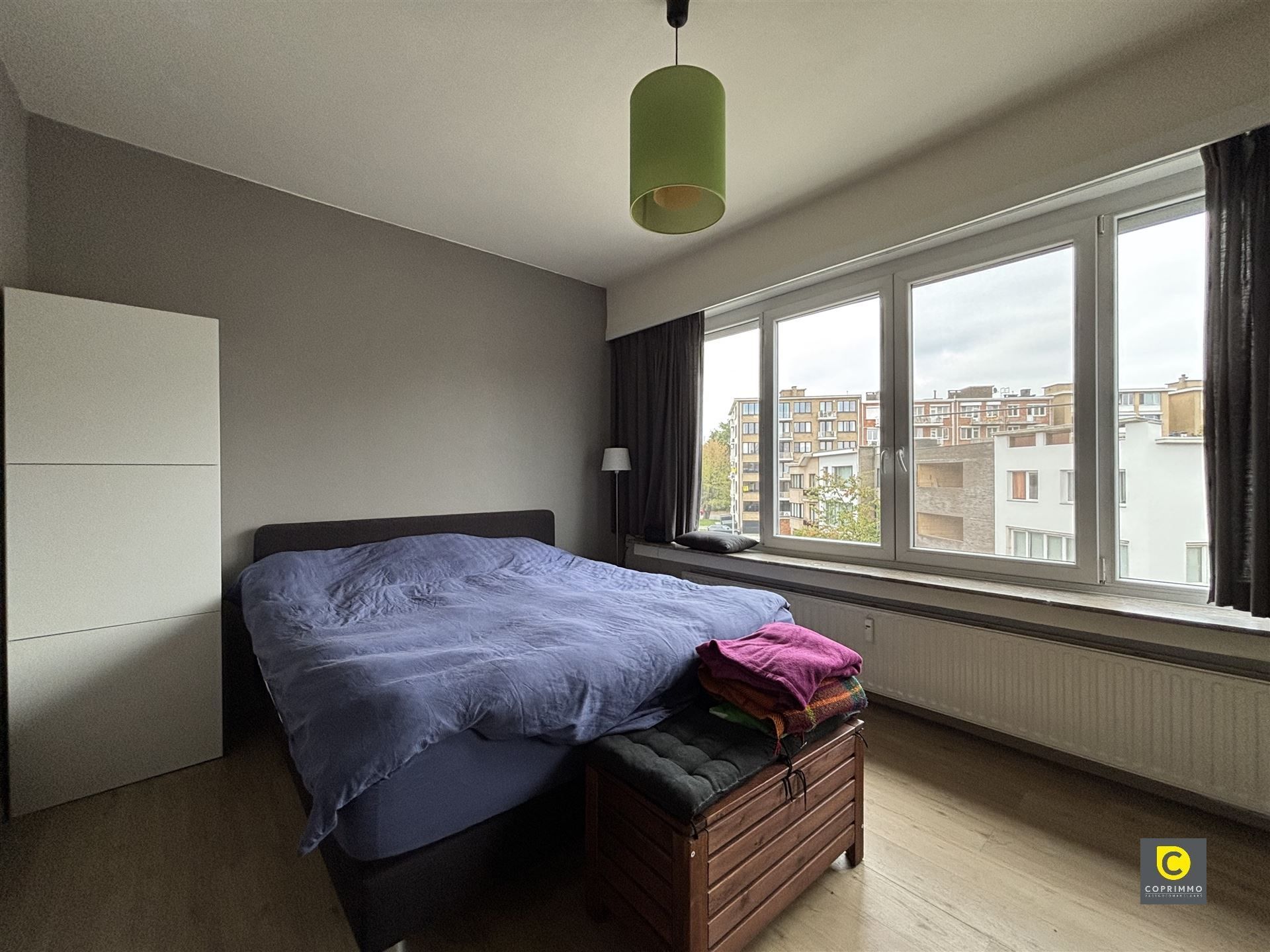 Ruim 3 slk app met terras! foto 14