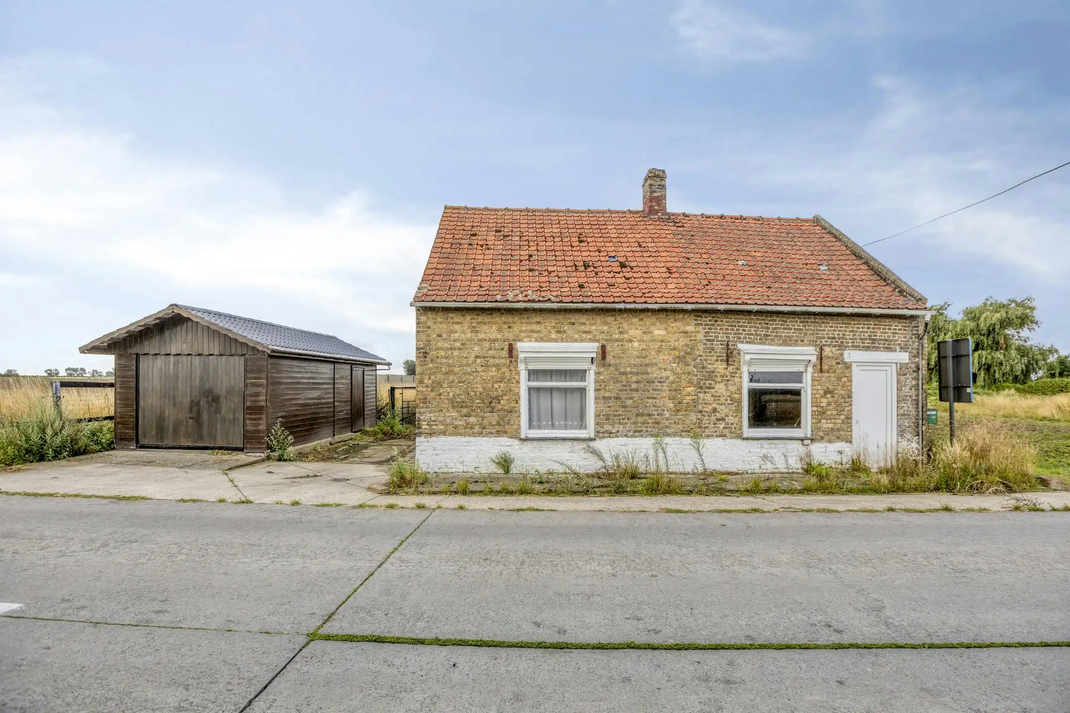 Te renoveren/af te breken woning te Leisele (Alveringem). foto 12